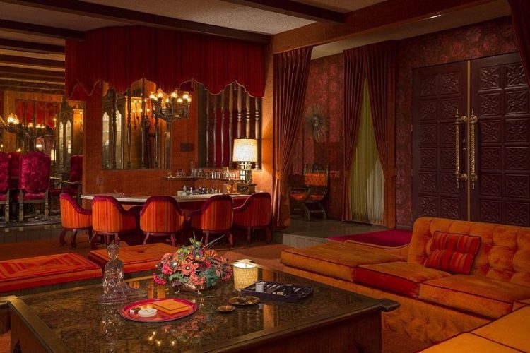 Stephens Folly Lounge