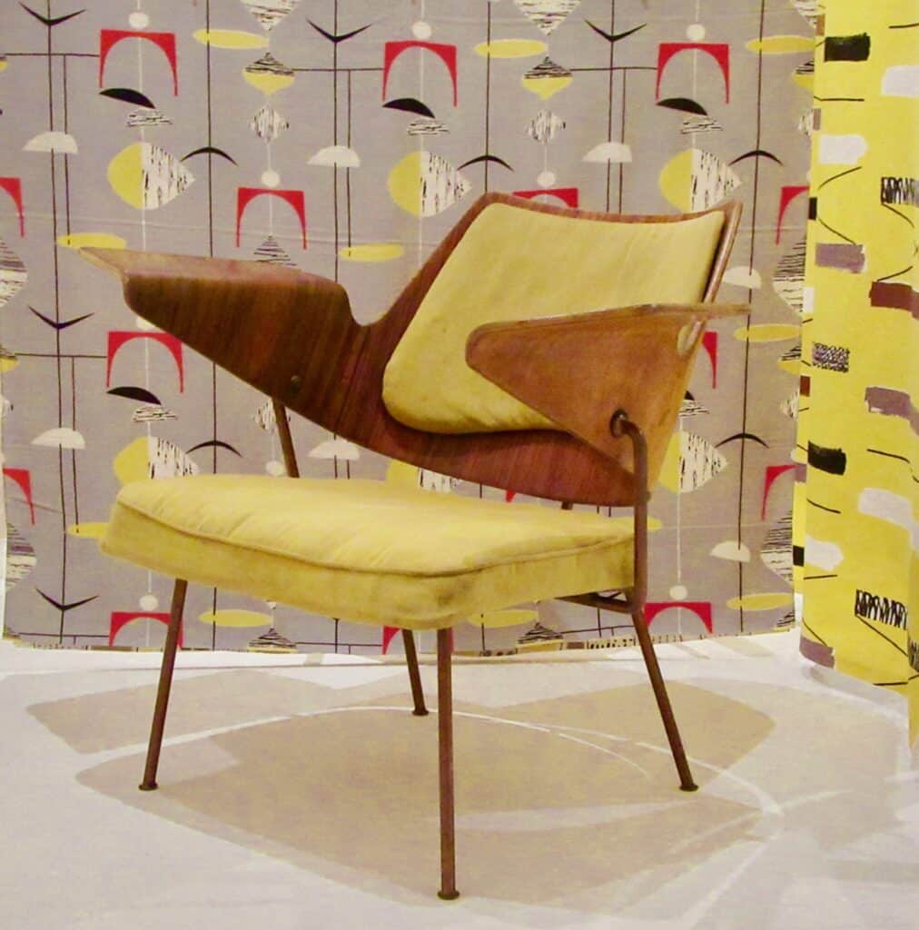 Robin Day Mid Century Modern Festival Chair