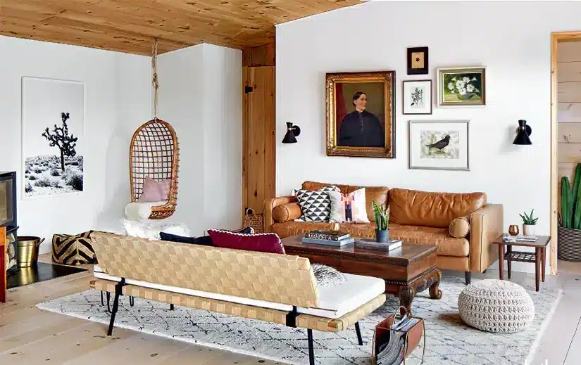 Rustic-country-property-wiht-mix-of-mid-century-modern-furniture