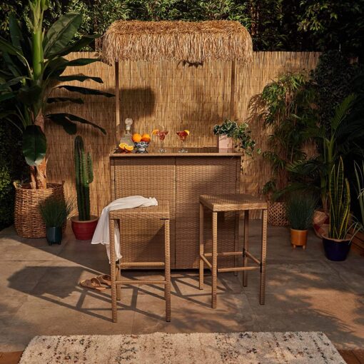 Retro Rattan Garden Tiki bar