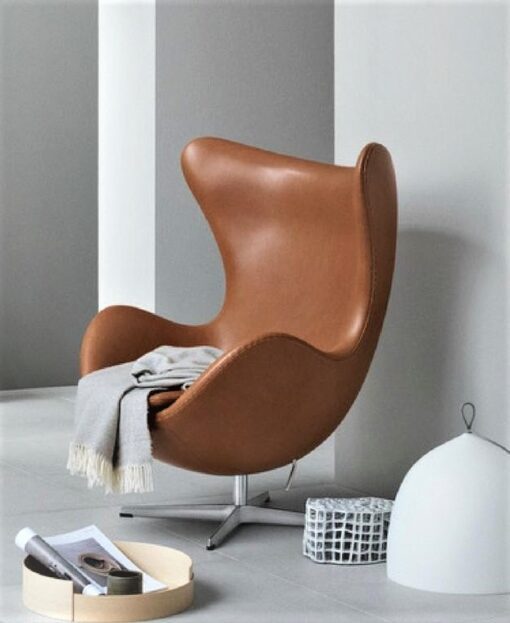 Jacobsen Style Egg Chair