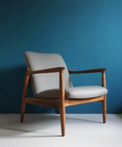 Edmund Homa Vintage Armchair