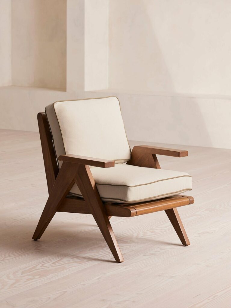 Lia Low Outdoor Dining Chair