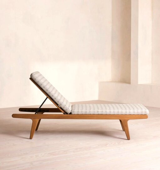 Noah Outdoor Lounger