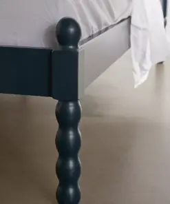 Willow King Bed